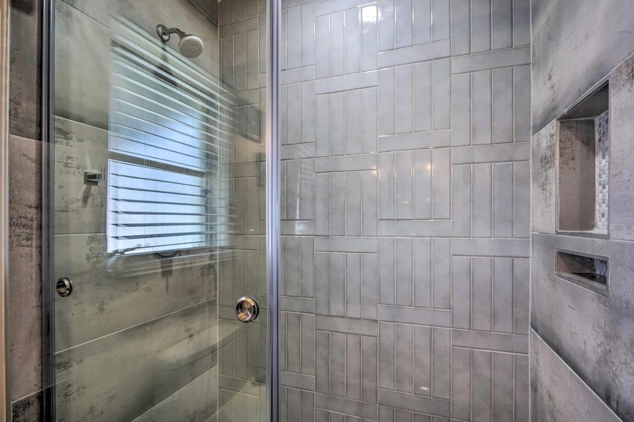 Naples Oasis With Screened Pool, Bike To Beach! Esterno foto